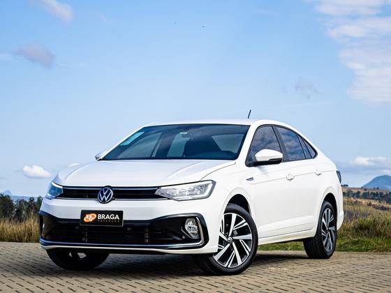 VOLKSWAGEN VIRTUS 1.0 200 TSI HIGHLINE AUTOMÁTICO